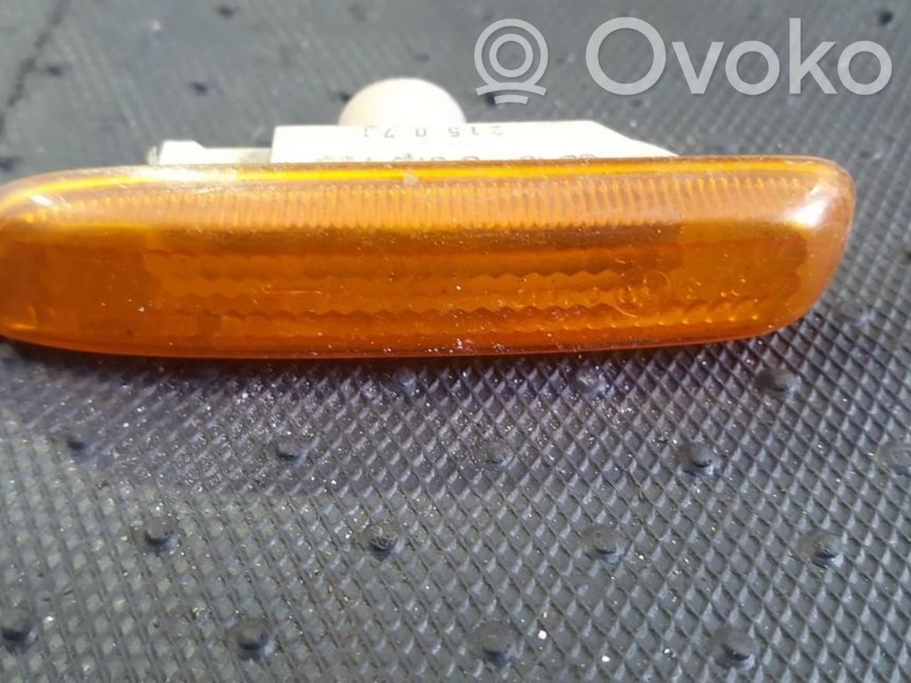 BMW 3 E46 Indicatore di direzione del parafango anteriore