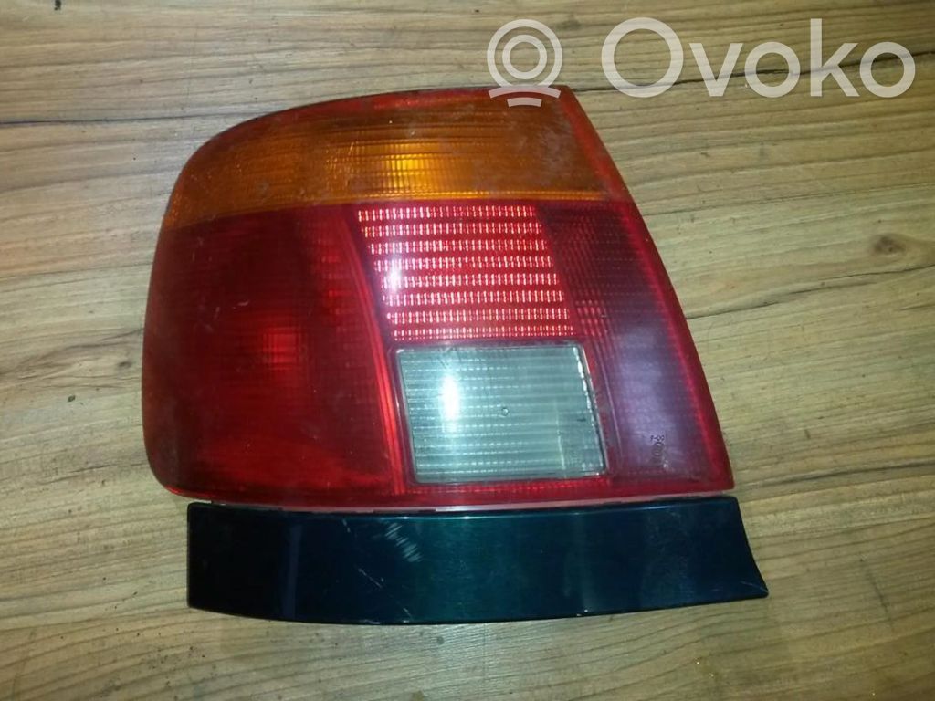 Audi A4 S4 B5 8D Luz trasera/de freno 
