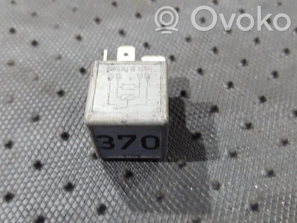 Sonstige Relais   8D0951253,V23134J52X300,8D0951253,V23134J52X300