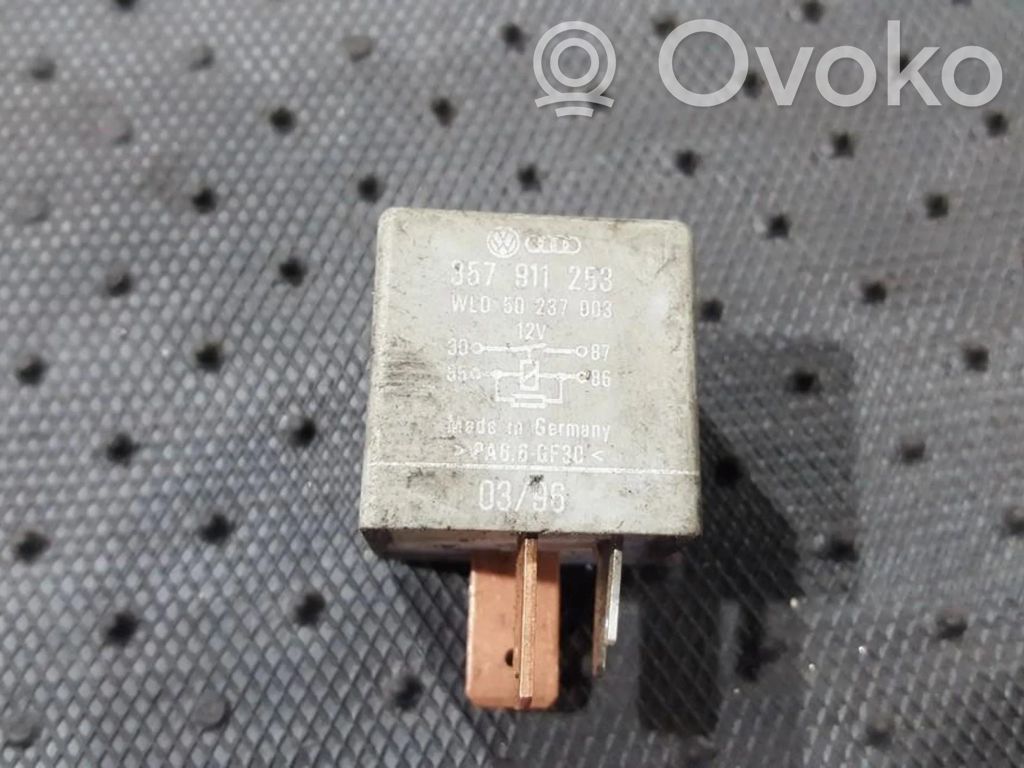 Skoda Favorit (781) Altri relè
