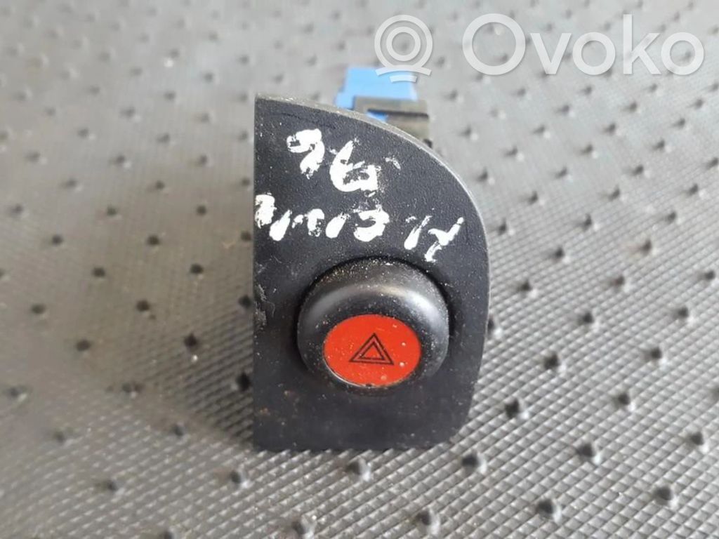 Botón interruptor de luz de peligro   M15158,M15785,M15158,M15785