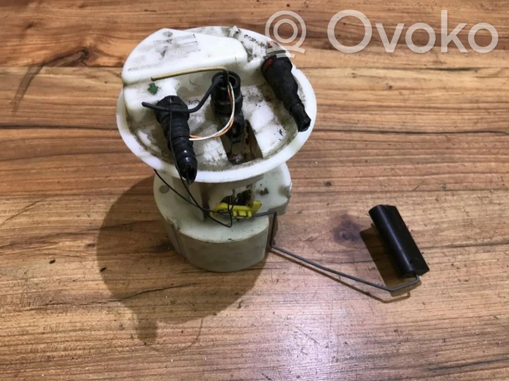 Renault Clio II Pompă combustibil în rezervor 