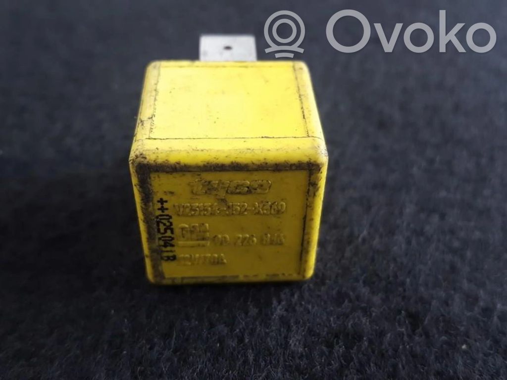 Sonstige Relais   90226846,V23134J52X369,90226846,V23134J52X369