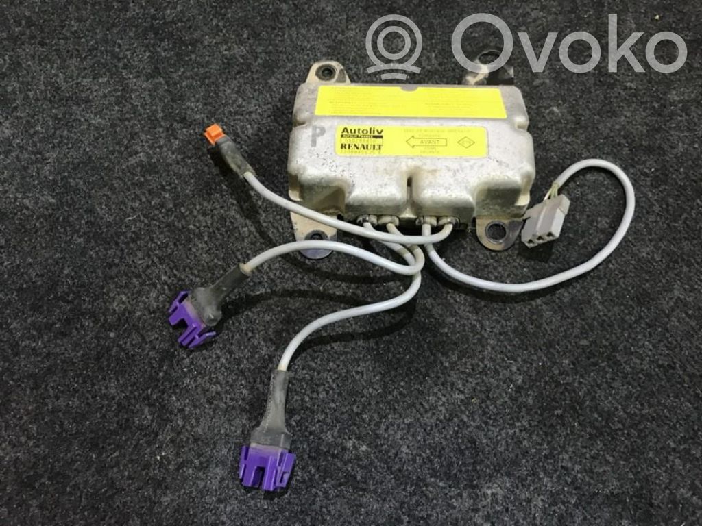 Renault Laguna I Centralina/modulo airbag 