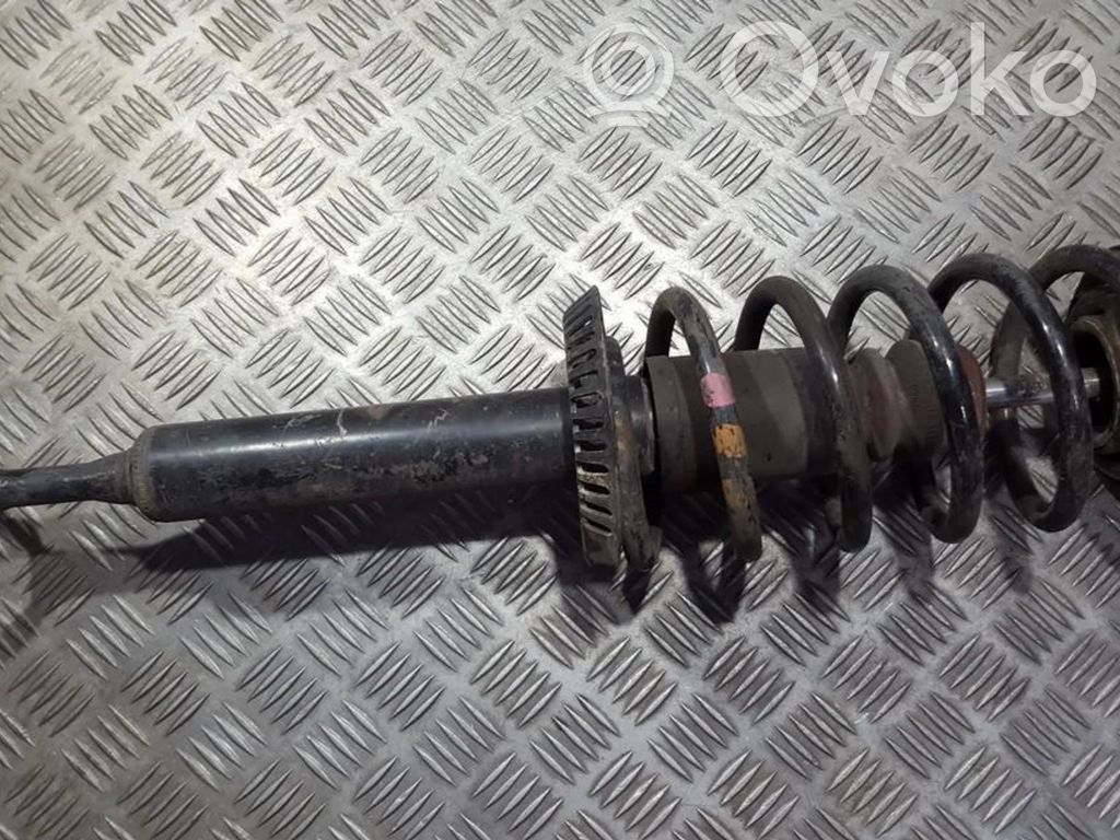 Audi A4 S4 B5 8D Amortiguador delantero 
