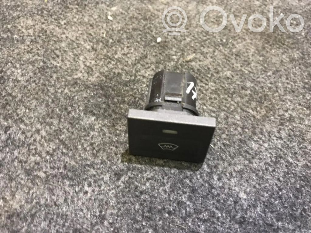 Ford Focus C-MAX Tuulilasinlämmittimen kytkin 