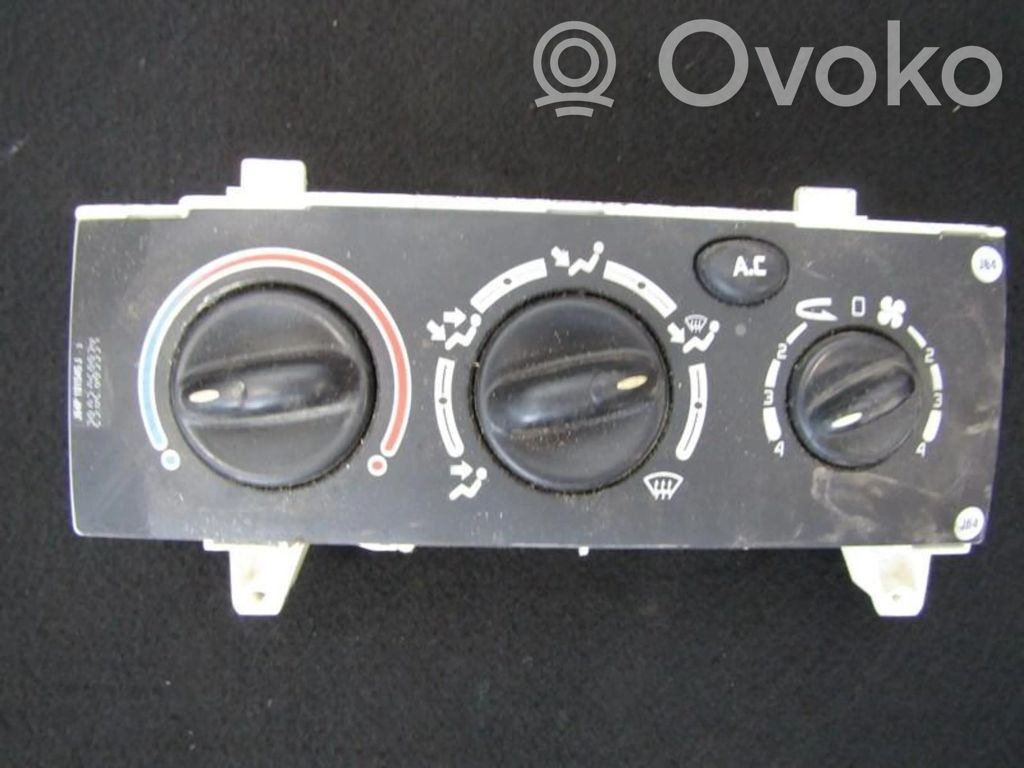 Renault Scenic I Climate control unit 