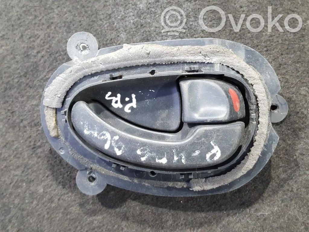 Peugeot 406 Manecilla interna puerta delantera 