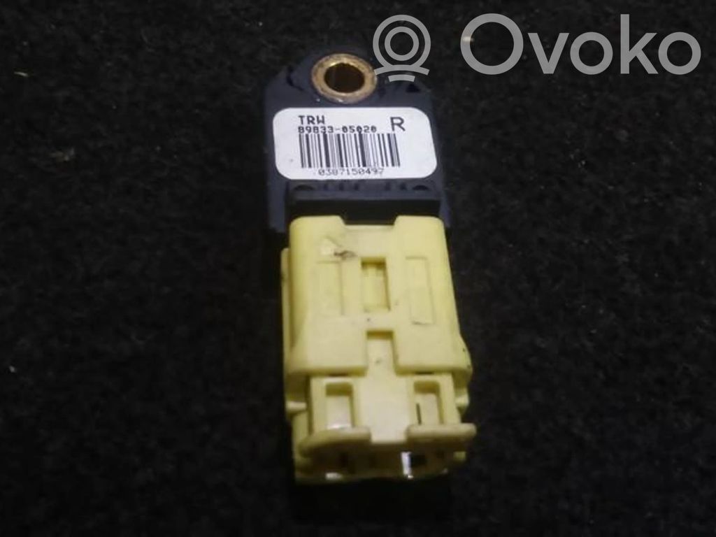 Toyota Avensis T250 Senzor impact/declanșare airbag 