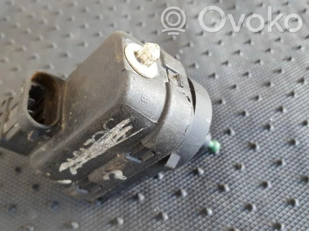 Renault Megane I Moteur de réglage du niveau des phares