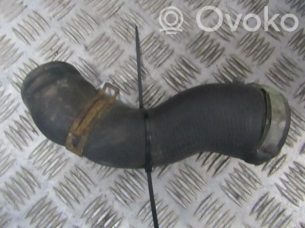 Intercooler hose/pipe