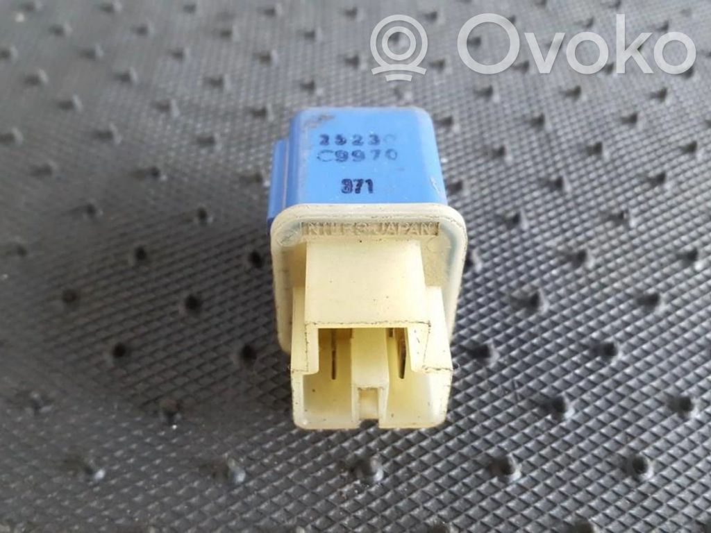 Nissan Primera Muu rele 