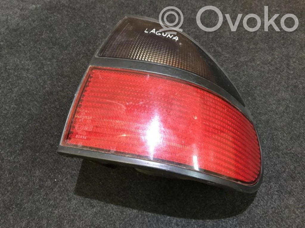 Renault Laguna I Luci posteriori
