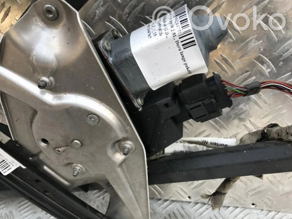 Audi A6 S6 C5 4B Motorino alzacristalli della portiera posteriore 