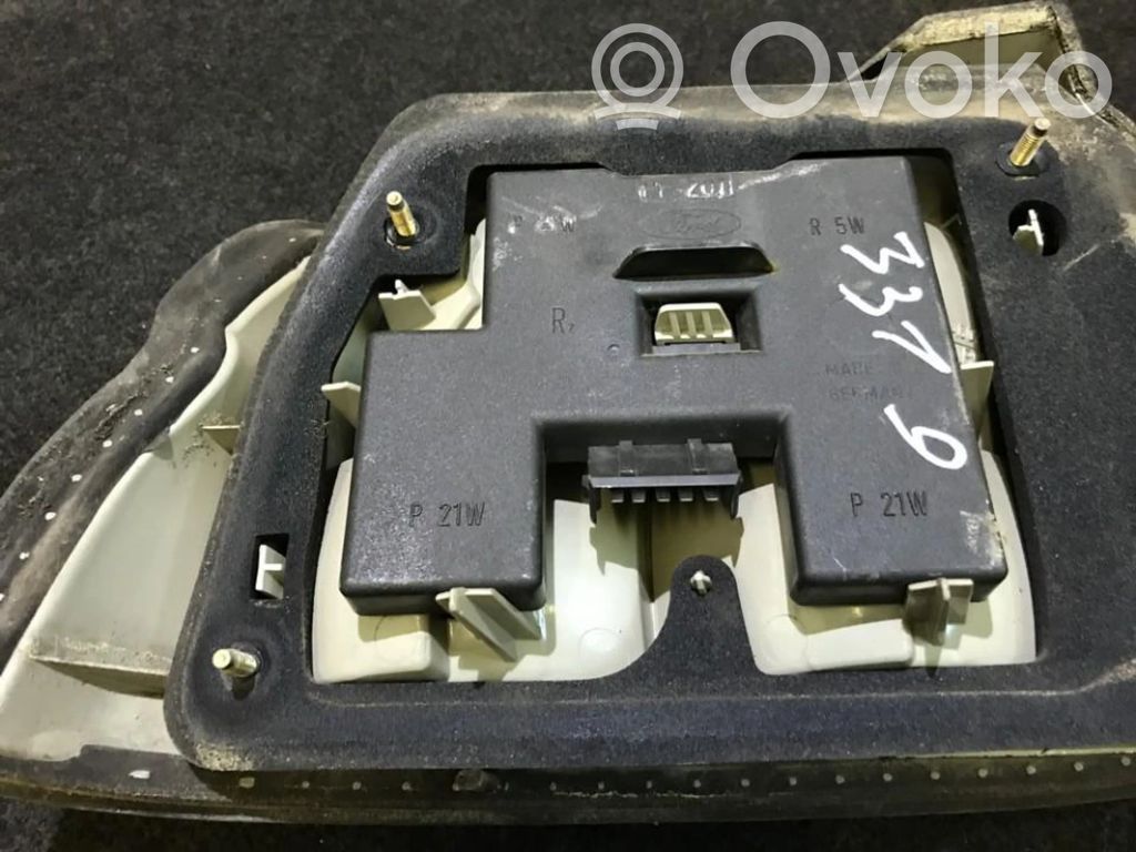 Ford Escort Suport becuri lampă spate 