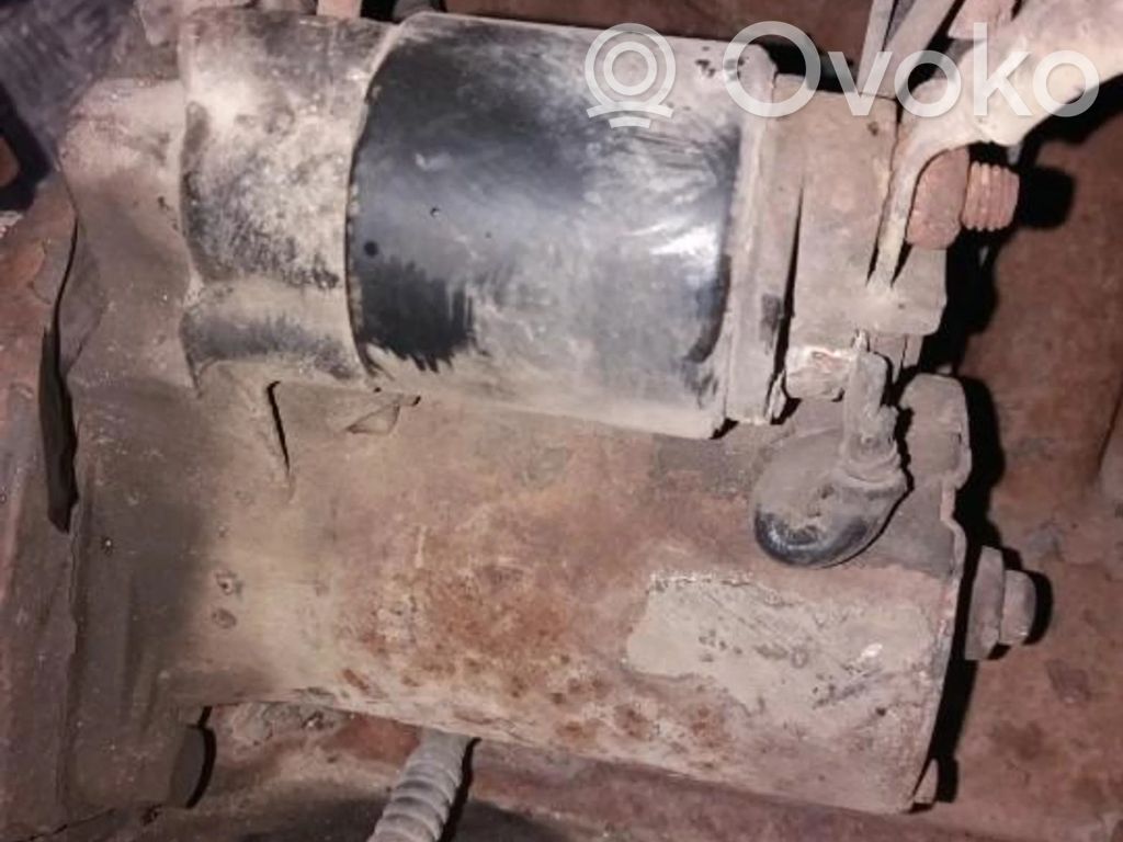 Opel Corsa B Starter motor 