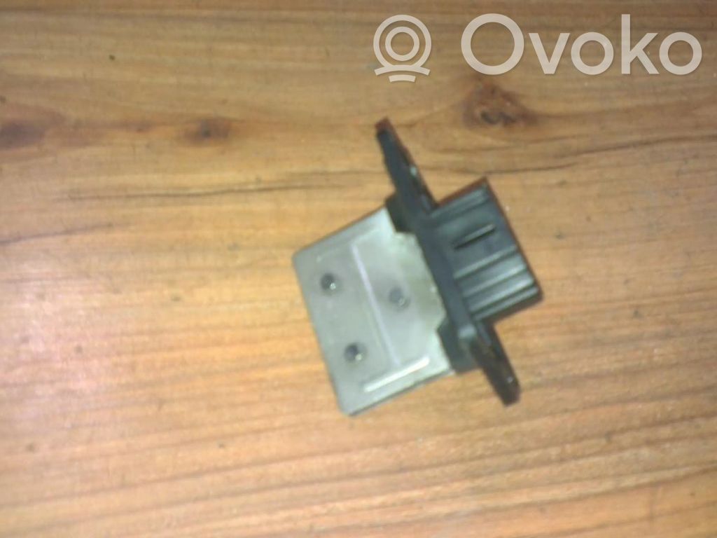 Mazda 323 Motor aerotermă/rezistor ventilator 