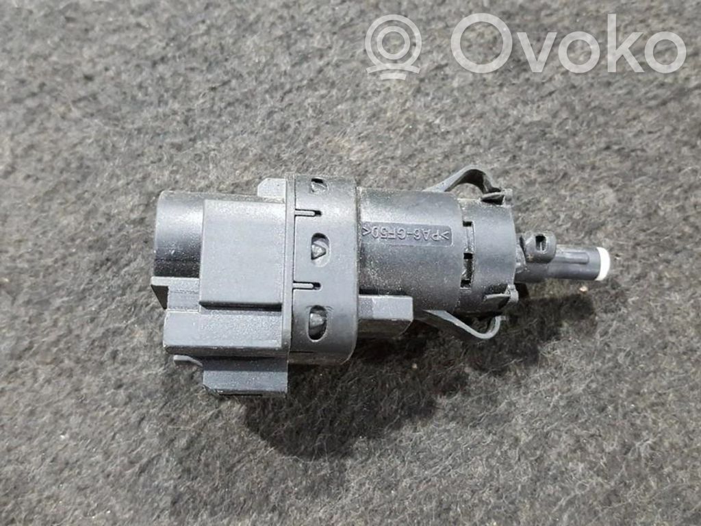 Jarrupolkimen anturin kytkin   3M5T13480AB,3M5T13480AB,3M5T13480AB,3M5T13480AB