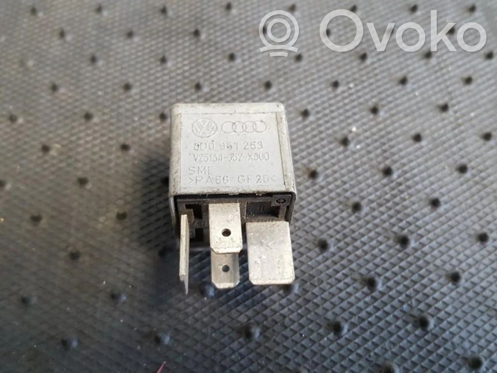Sonstige Relais   8D0951253,V23134J52X300,8D0951253,V23134J52X300,V23134J52X300