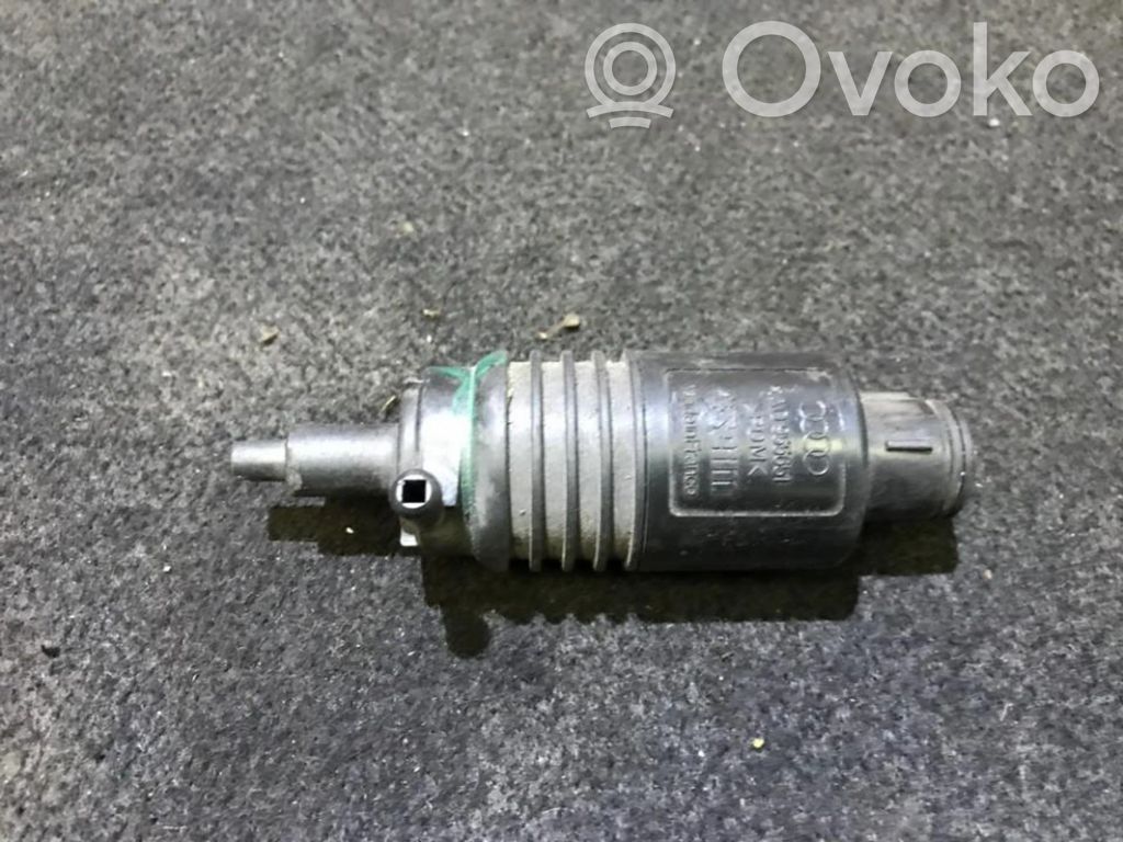 Audi A4 S4 B5 8D Pompa lavavetri parabrezza/vetro frontale