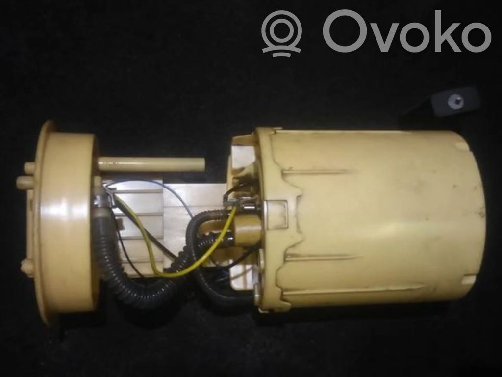 Volkswagen Touran I Pompa carburante immersa 