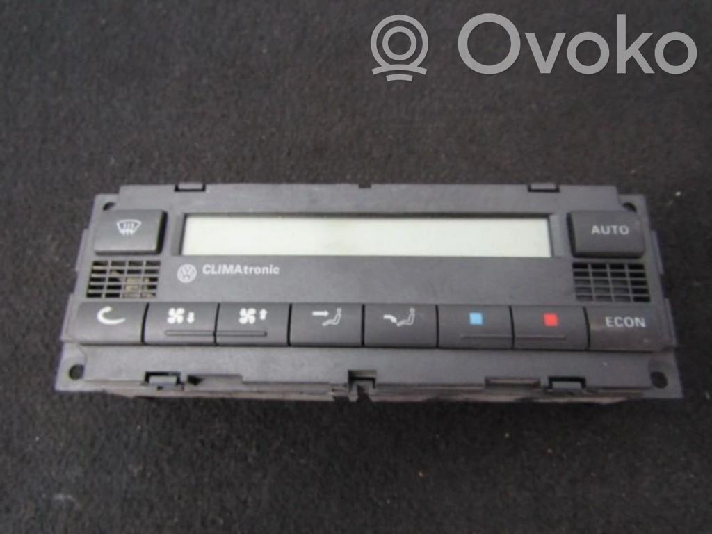 Volkswagen PASSAT B5 Centralina del climatizzatore 