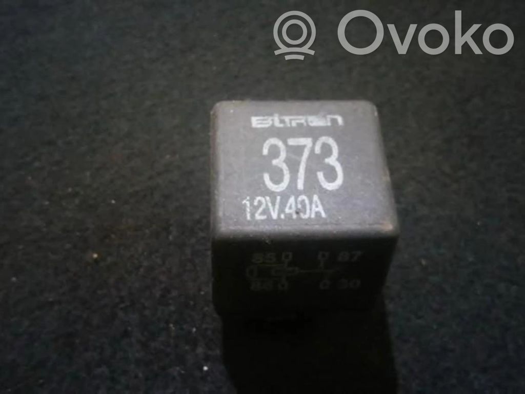 Audi A4 S4 B5 8D Otros relés 