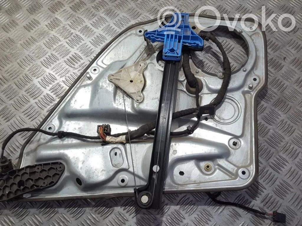 Volkswagen Golf IV Elektryczny podnośnik szyby drzwi bocznych / przesuwnych 
