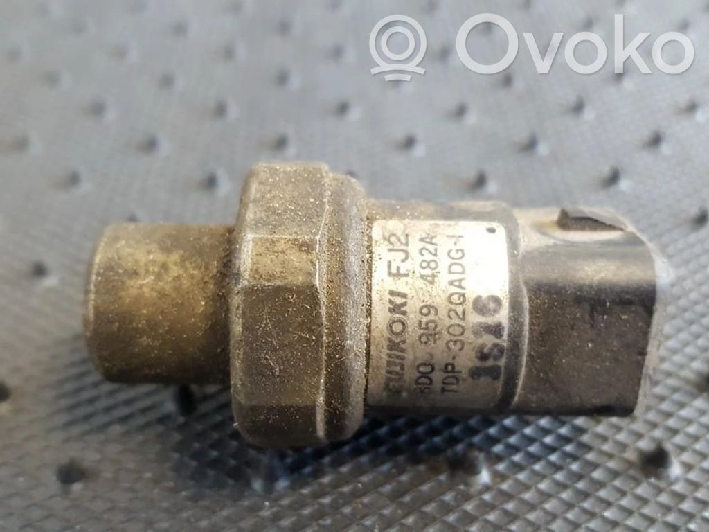 Audi A4 S4 B5 8D Czujnik ciśnienia klimatyzacji A/C 