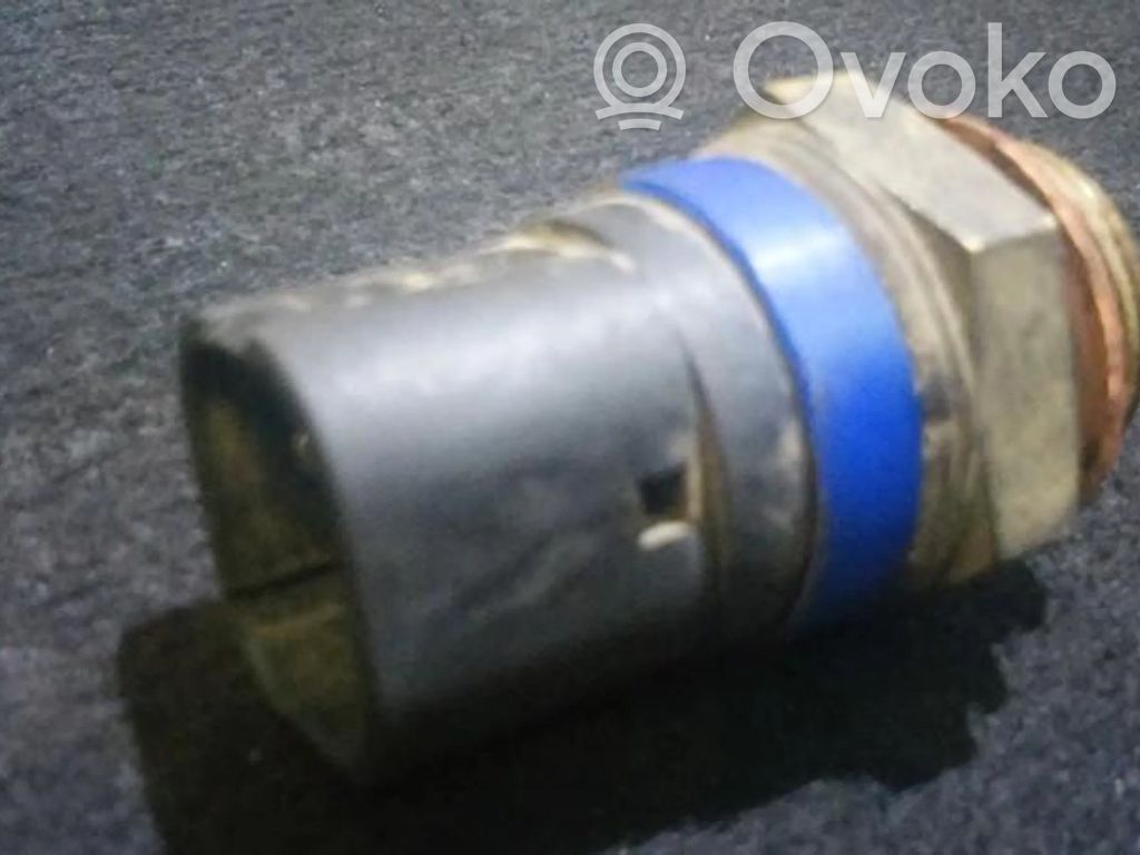 Renault Laguna I Sensor Kühlmittelstand 