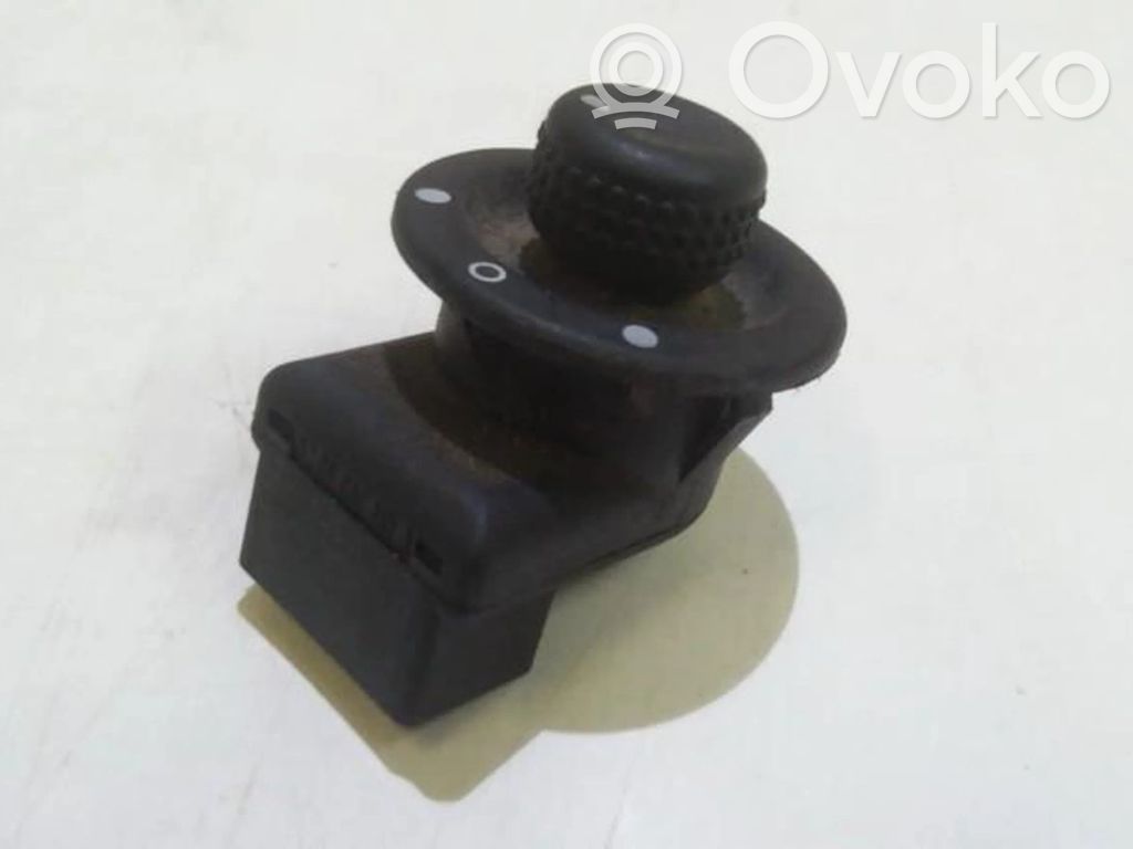 Comutator oglinzi laterale   8200002442A,8200002442A