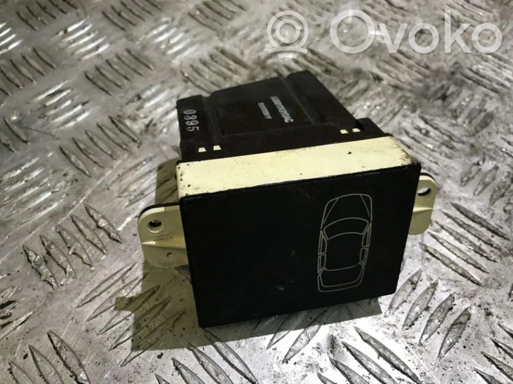 Ford Mondeo MK I Monitor / wyświetlacz / ekran 