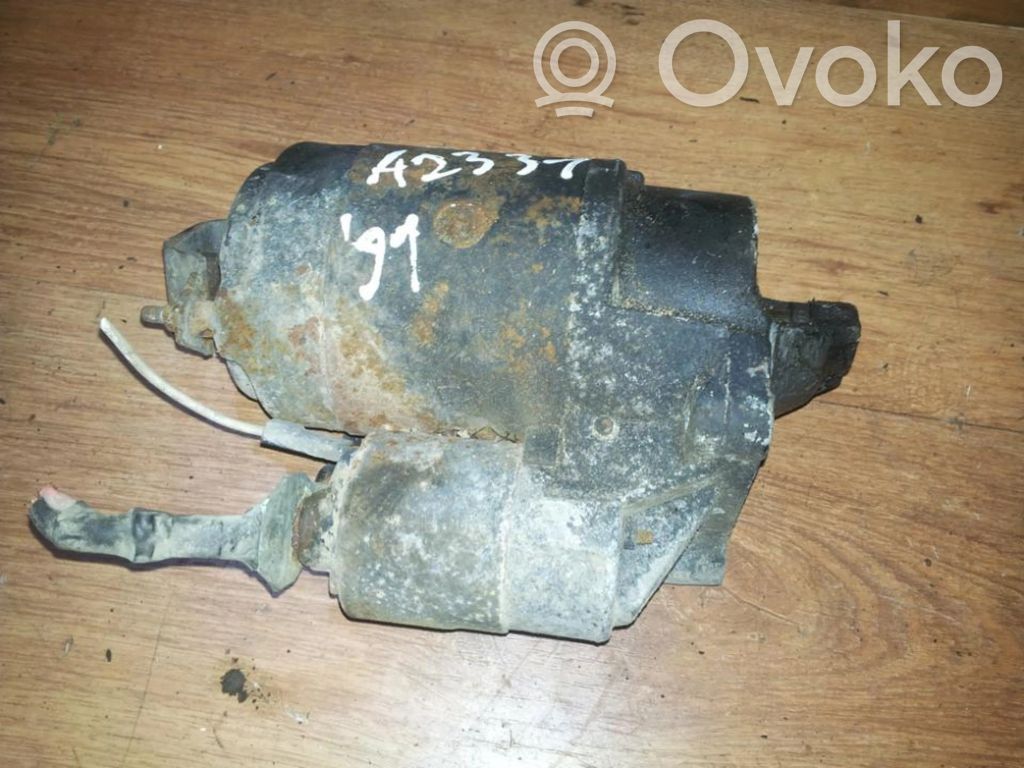 Renault Clio I Starteris 