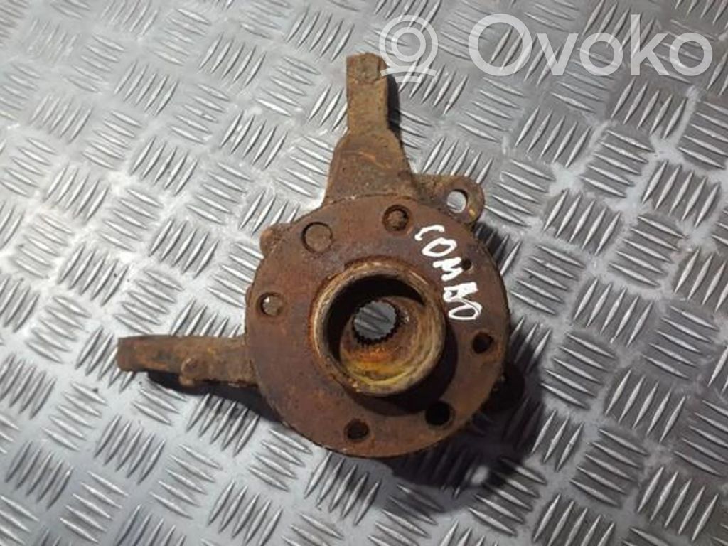 Front wheel hub