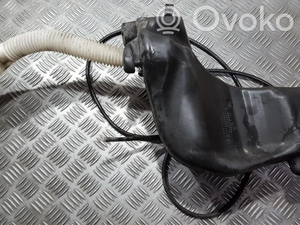 Citroen C4 I Réservoir de liquide lave-glace