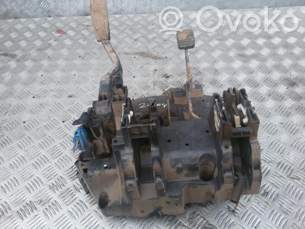 Peugeot Bipper Accelerator throttle pedal 
