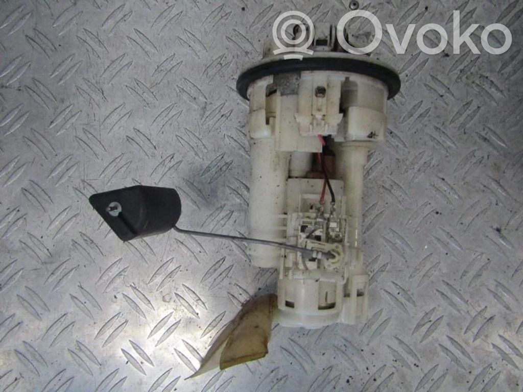 Toyota Corolla E120 E130 Pompa carburante immersa 