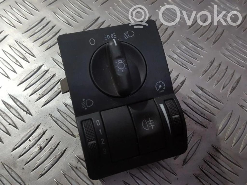 Light switch   9116613,0524119PC,0524119PC,9116613
