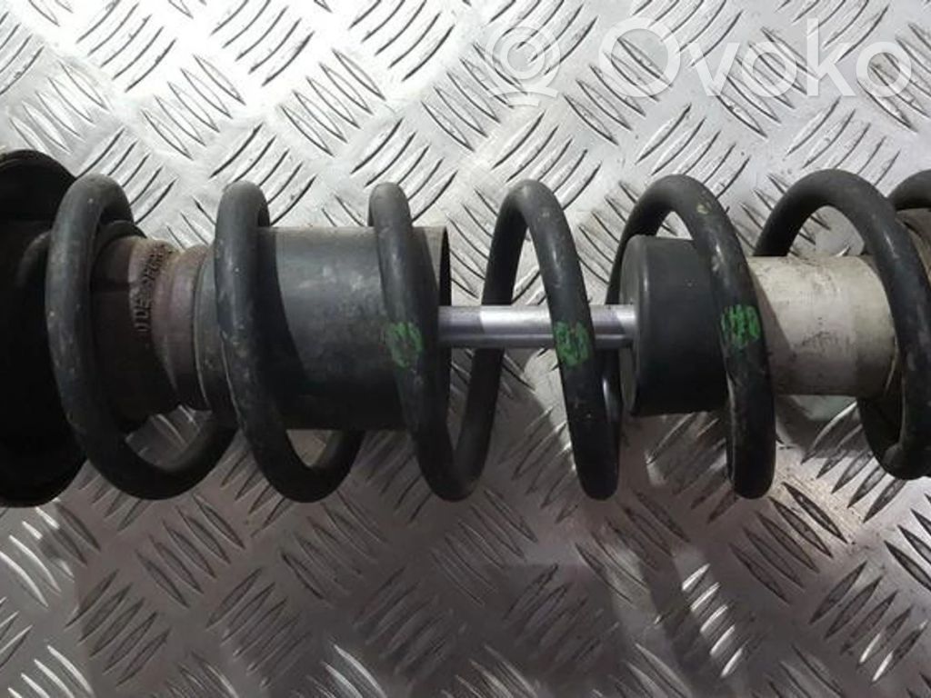 BMW 5 E60 E61 Arc elicoidal spate 