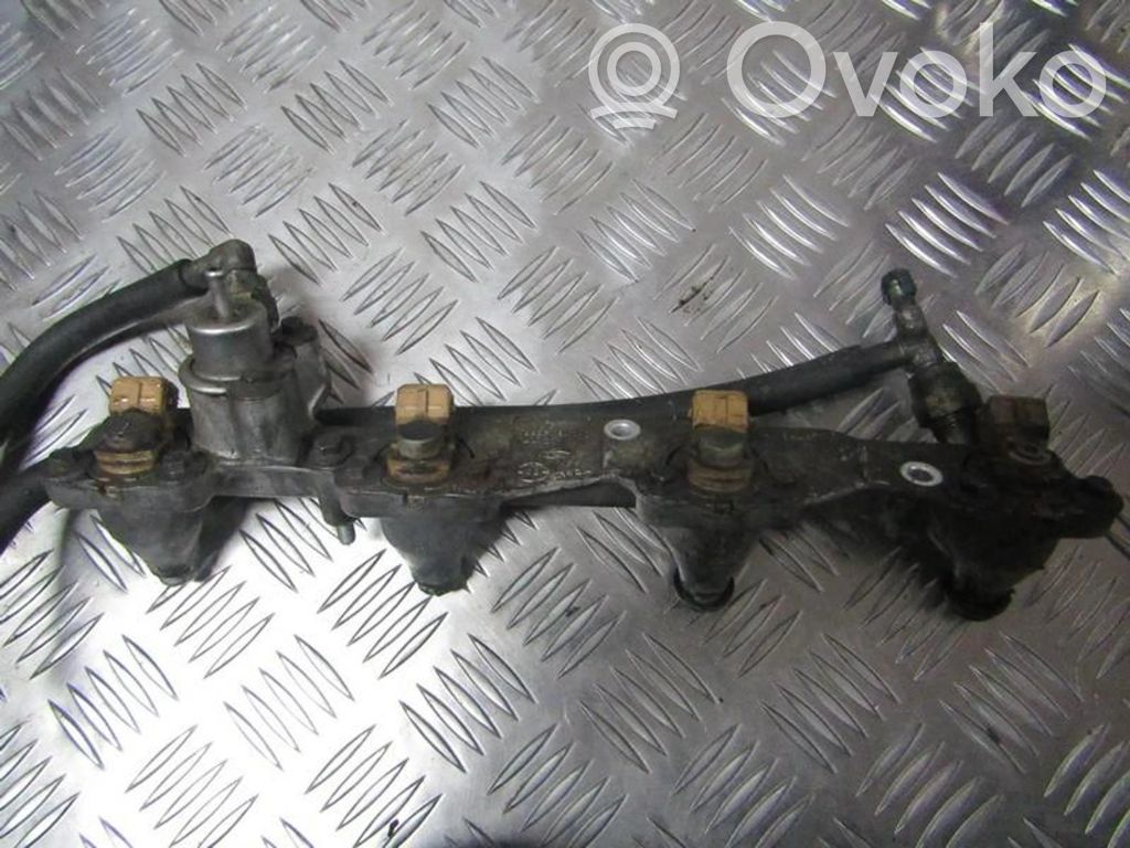 Ford Mondeo MK I Rampă alimentare injectoare 