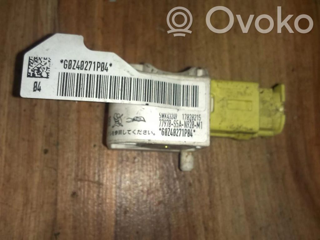 Honda Civic Czujnik uderzenia Airbag 