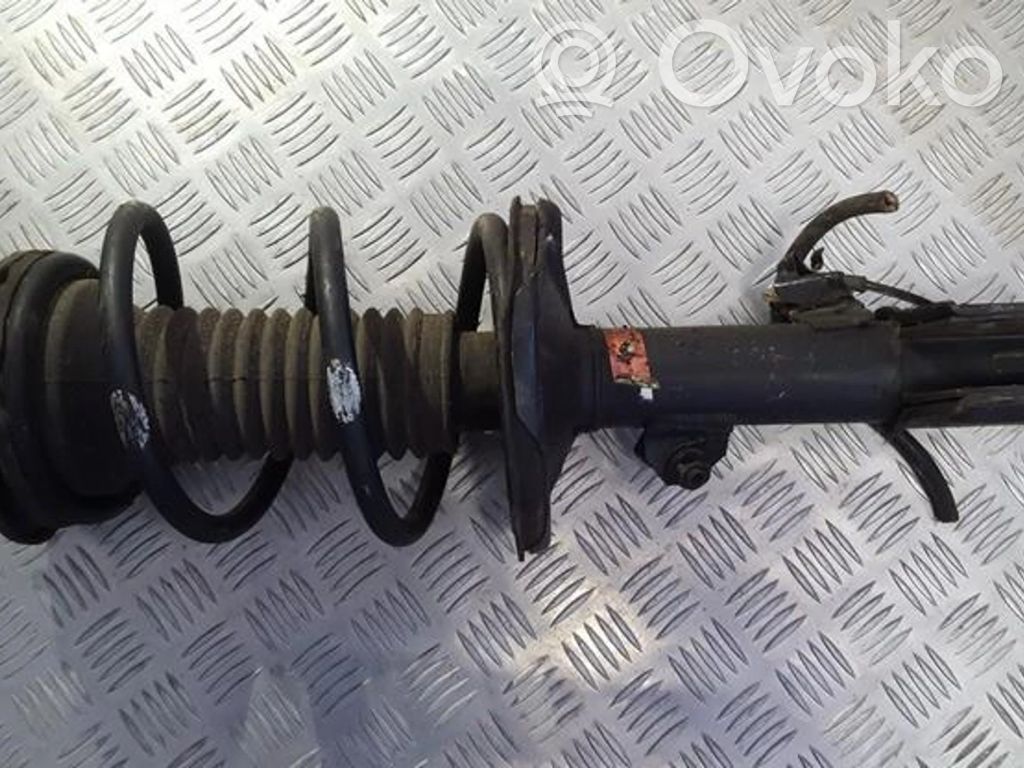 Toyota Corolla Verso AR10 Etuiskunvaimennin
