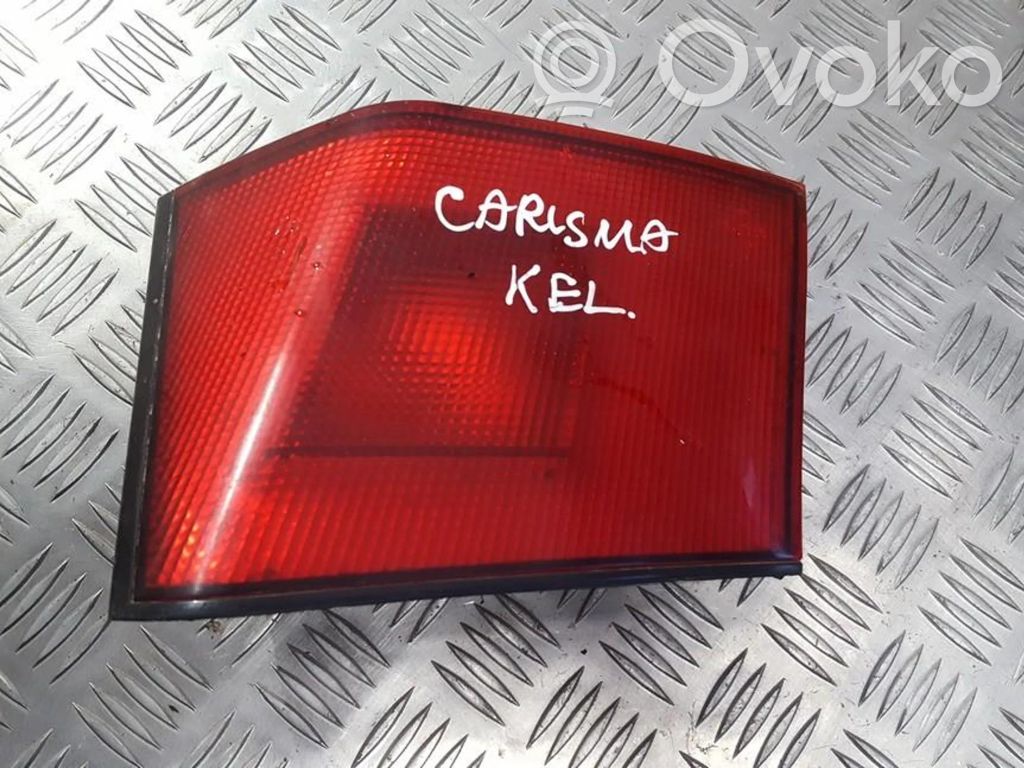 Mitsubishi Carisma Takaluukun takavalot
