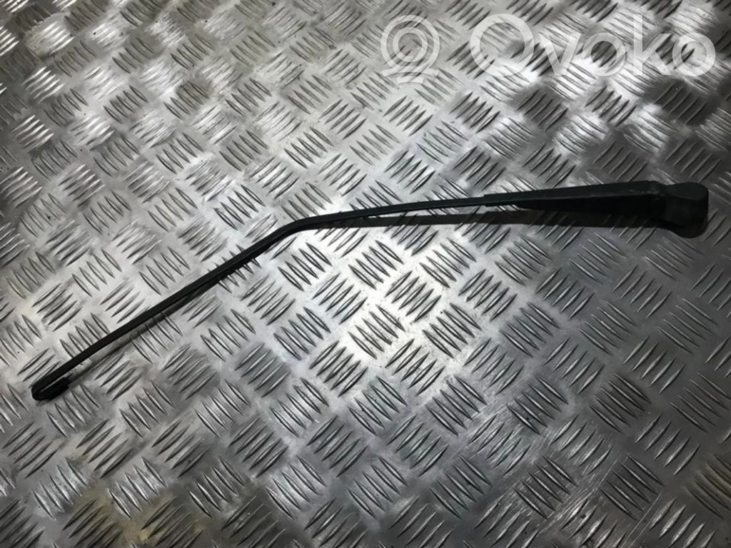 Opel Vectra B Wischerarm Heckscheibe 
