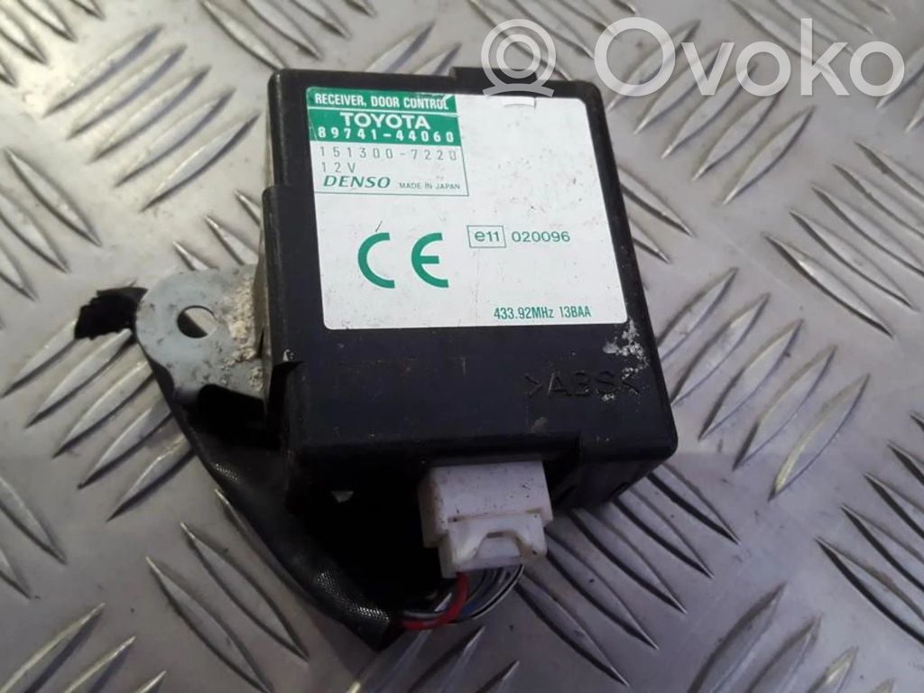 Toyota Avensis Verso Centralina/modulo portiere 