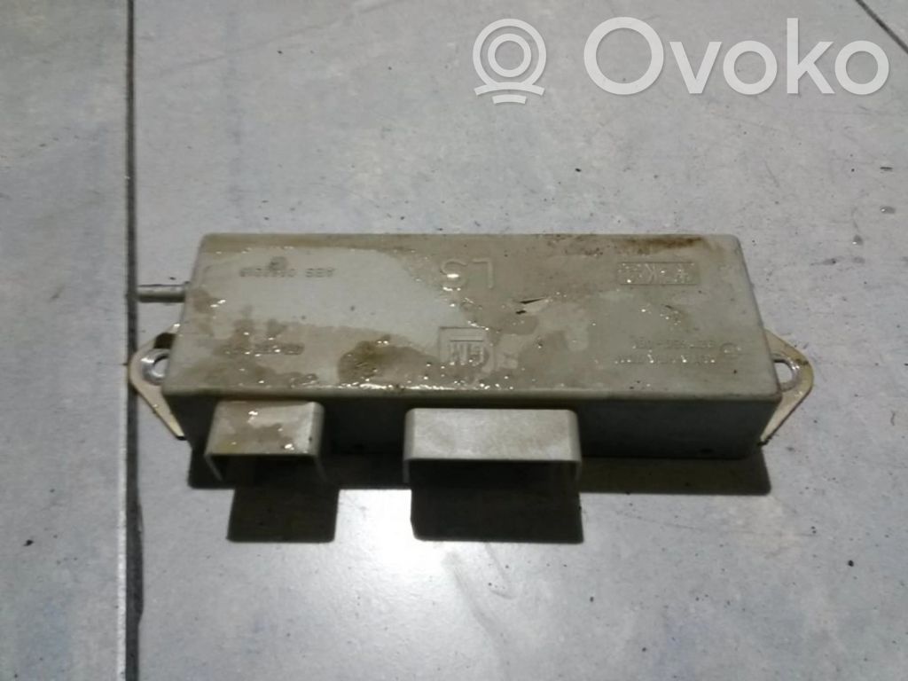 Sonstige Steuergeräte / Module   90462593,90462593