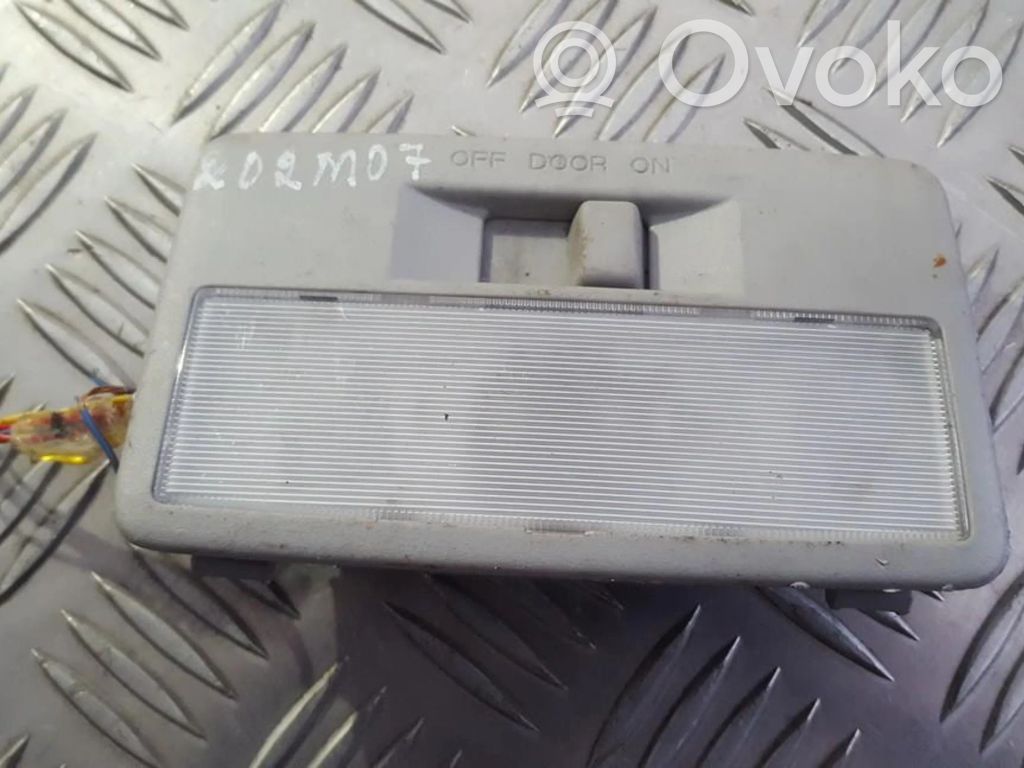 Éclairage lumière plafonnier avant   C23551310,C23551310