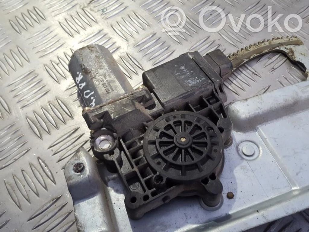Opel Vectra B Silnik regulatora szyby drzwi przednich 