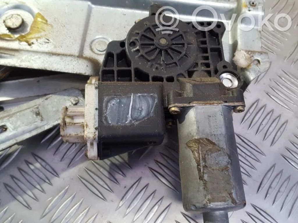 Opel Tigra A Silnik regulatora szyby drzwi przednich 