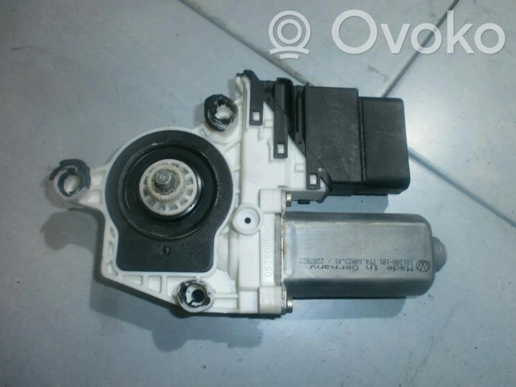 Volkswagen Golf IV Motor macara geam ușă față 
